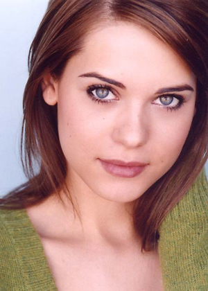 Pictures lyndsy fonseca 