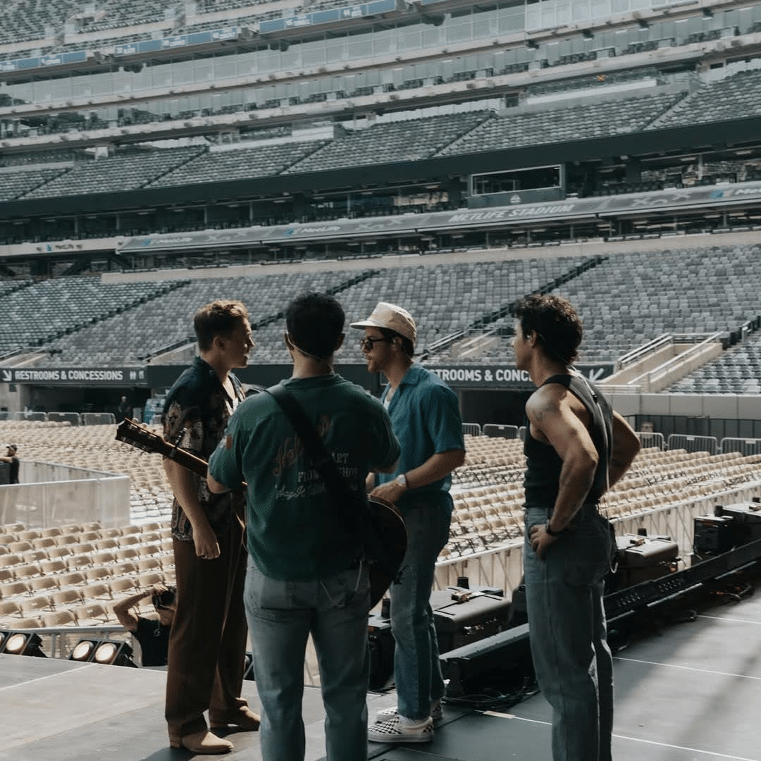 Jonas-Brothers-Tour