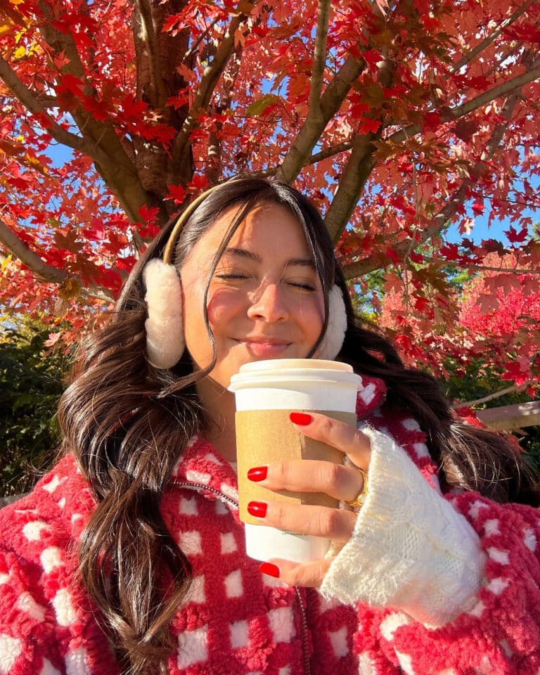 QUIZ! Create Your Ideal Fall Day and Find Out Your Signature Fall Scent
