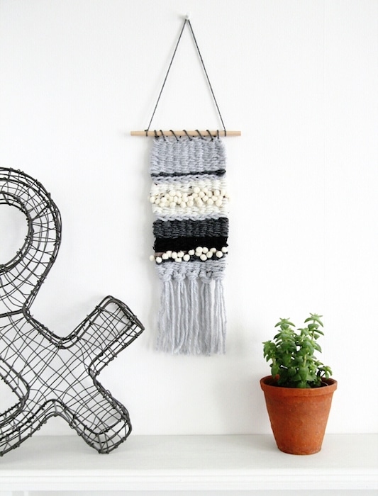 diy clipboard loom mini weaving